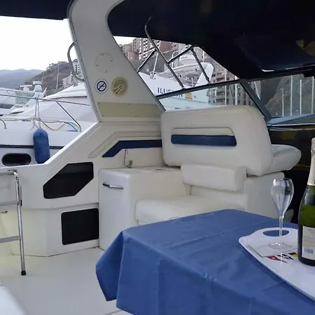 Barco Con Encanto Båthotell Radazul